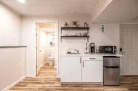 Private Studio with Kitchenette. Keyless Entry, Parking. Great for Extended Stay - 4-Star
