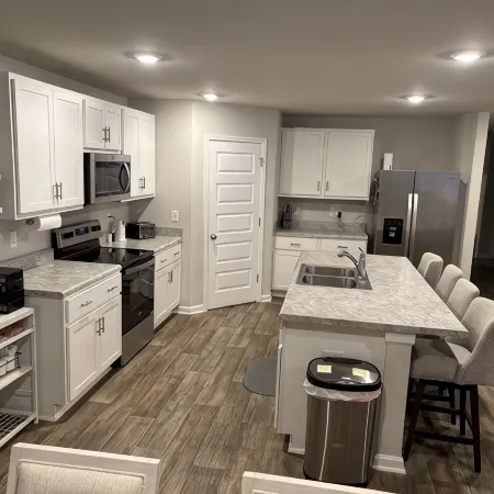 Spacious 4-Bedroom House in Lovely Foley, 7 Miles from the Sports Complex!