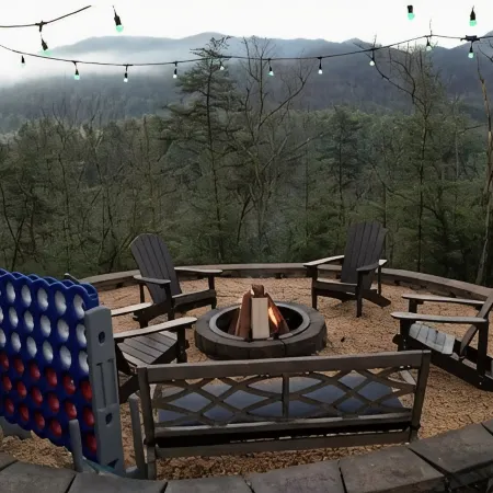 Forest Fairy dome in Smoky mountains - GlampiTiN