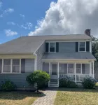 Cozy 2-Bedroom Apartment Just 6 Minutes Drive to Cape Cod Beaches