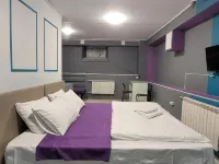 Podgorod Living Quarters Hotels near The General Staff Building