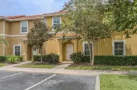 Cozy 2-bedroom townhome in lovely gated community in Kissimmee- Close to Disney. - Træningscentre