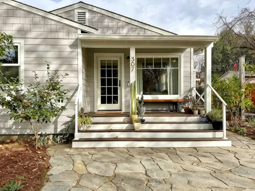 The Alley House - Historic District Garden Bungalow