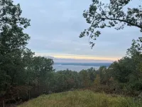 拉克豪斯：豪華民宿享有絕美湖景