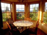Ocean View Suite Homer Alaska Cafe/Bookshop/Beach