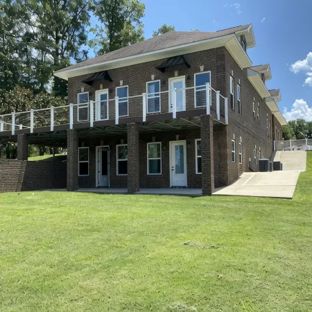 Lakeview Retreat: Dock, Boat Slip, Spacious for multi-family