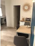 Lovely, well-equipped studio with free parking in the back street - Wifi