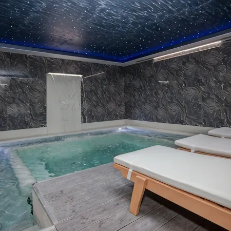 Melrose Rethymno by Mage Hotels