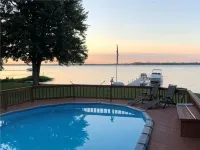 Lake Front House with Pool and Hot Tub and Game Room - Wi-Fi