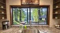 Redwoods on the River.  Luxury Retreat with Beach Access! - 4 stjerner