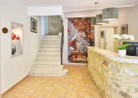 Le Clos d'Orange, Hotel & Ville de Provence