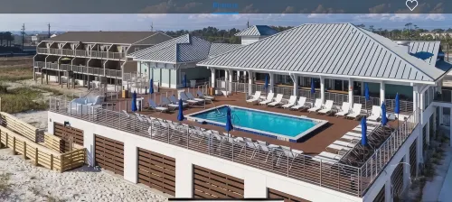 3-bedroom townhome in Lost Key community, within walking distance to the beach. - 4つ星