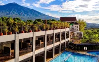 Hotel Batu Paradise Resort - parking