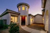The Good Life in Goodyear.Pool.spa.Golf.Pool table minutes to ballfields/Stadium - ห้องครัว