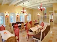 Dvor Podznoyeva Hotel Main Building - breakfast