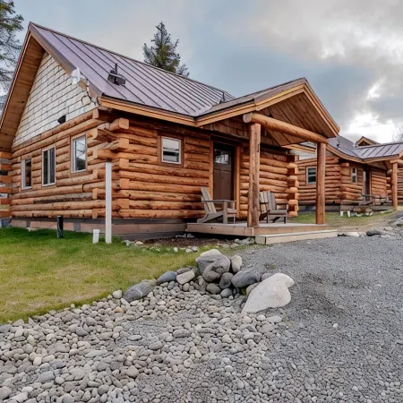 Lakeshore Lodging