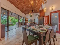 Pacifica- Spectacular Views, On-site Staff, Gated Community-Paved Road Access Hôtels à : Savegre de Aguirre