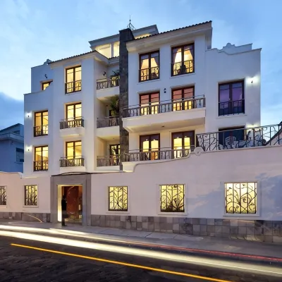 Ikala Quito Hotel Hotels near El Jardin Mall