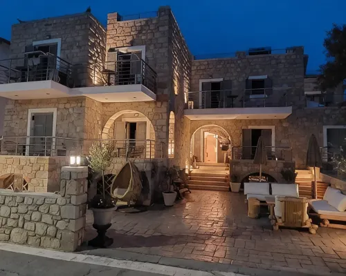 Selinopetra Rooms Hotels in Elafonisos