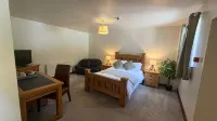 The Bateman Arms AKA The Coach house Inn Hotels in 