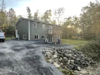 Modern 4 bedroom, 2 living room overlooking creek Hotels in Carleton County