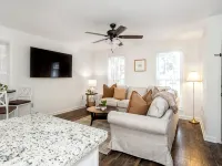 TigerTown Retreat - Comfort Minutes from Campus Hotels in Clemson