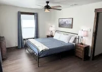 Remodeled Home, Private Dock, Boat Lift, Game Room, Fire Pit - Amazing Sunsets