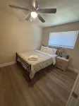 3-bedroom home close to Airport. Beutifully decorated. - บังกะโล