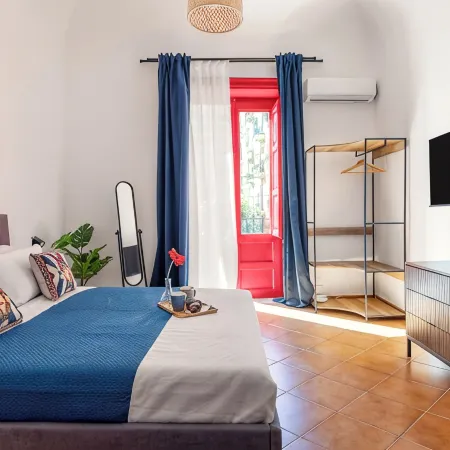 [Elegant Two Bedroom Apartment] with Balcony & Suite
