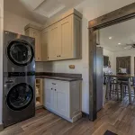 Chicory Guest Cabin - Paradise Valley, MT - Chalets