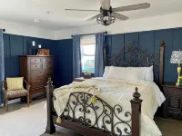 Cheerful two bedroom home in quiet neighborhood. Sun Porch ~ Patio ~  Large yard Hotels in Lewis
