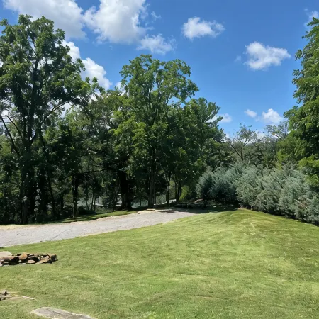 Summers Are Better @ Lake Chatuge - Waterfront Farmhouse in Hiawassee, GA