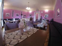 Grand Tábor - breakfast
