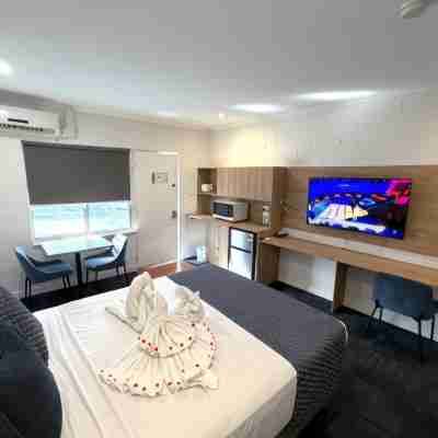 Katherine Motel Rooms