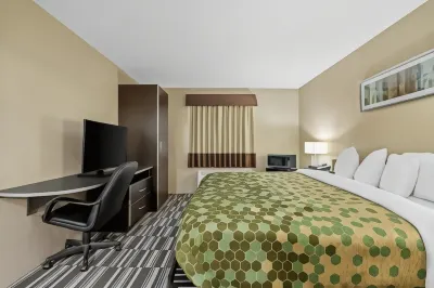 Rodeway Inn Hotels in Webster