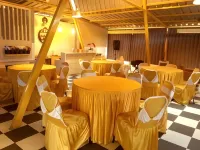 Gaia Asri Hotel - breakfast