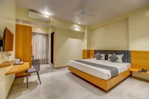 Vits Select Nashik