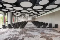 Crowne Plaza PODGORICA by IHG - WiFi