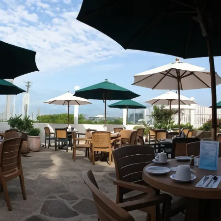 Corona Hotel & Spa