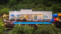 Ulsan Lime House - Pools