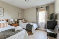 Hillside Haven - 3-Star