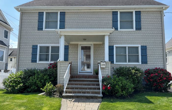 1/2 Block to Beach- Spring Lake Border- Great for Families, Easy Walk to Beach