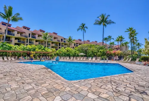 Kamaole Sands 1-407, Partial OceanView, Corner Unit, King Bed, AC, Kamaole Beach - Condos