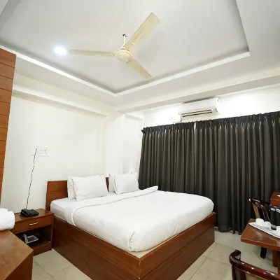 Atlaantic Inn Hotels near Palace Grounds
