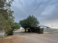 Dickson Casita - Private Guesthouse in Marfa, Texas Các khách sạn ở Marfa