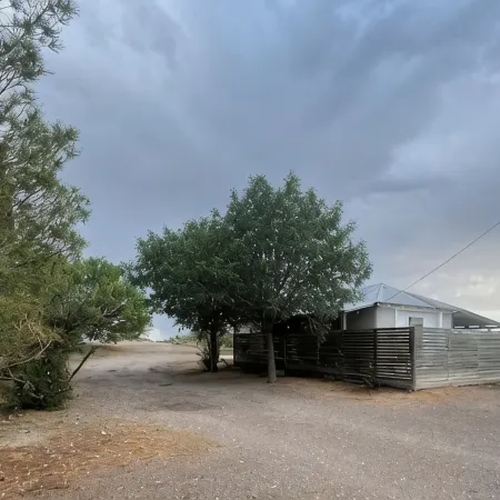 Dickson Casita - Private Guesthouse in Marfa, Texas