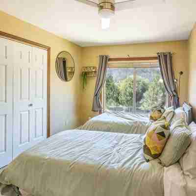 Lakeview Haven House in Klamath Falls - Family-sized house with board game Rooms