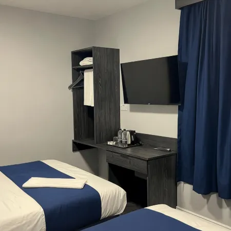 Blue Sapphire Hotel