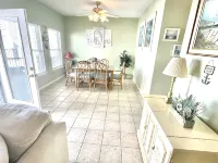 Ocean Lakes #1026 - 5BR:3BA in the Holiday Inn Section! Short walk to the beach! - บังกะโล