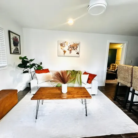 Charming 1-bedroom apartment in beautiful Ortega